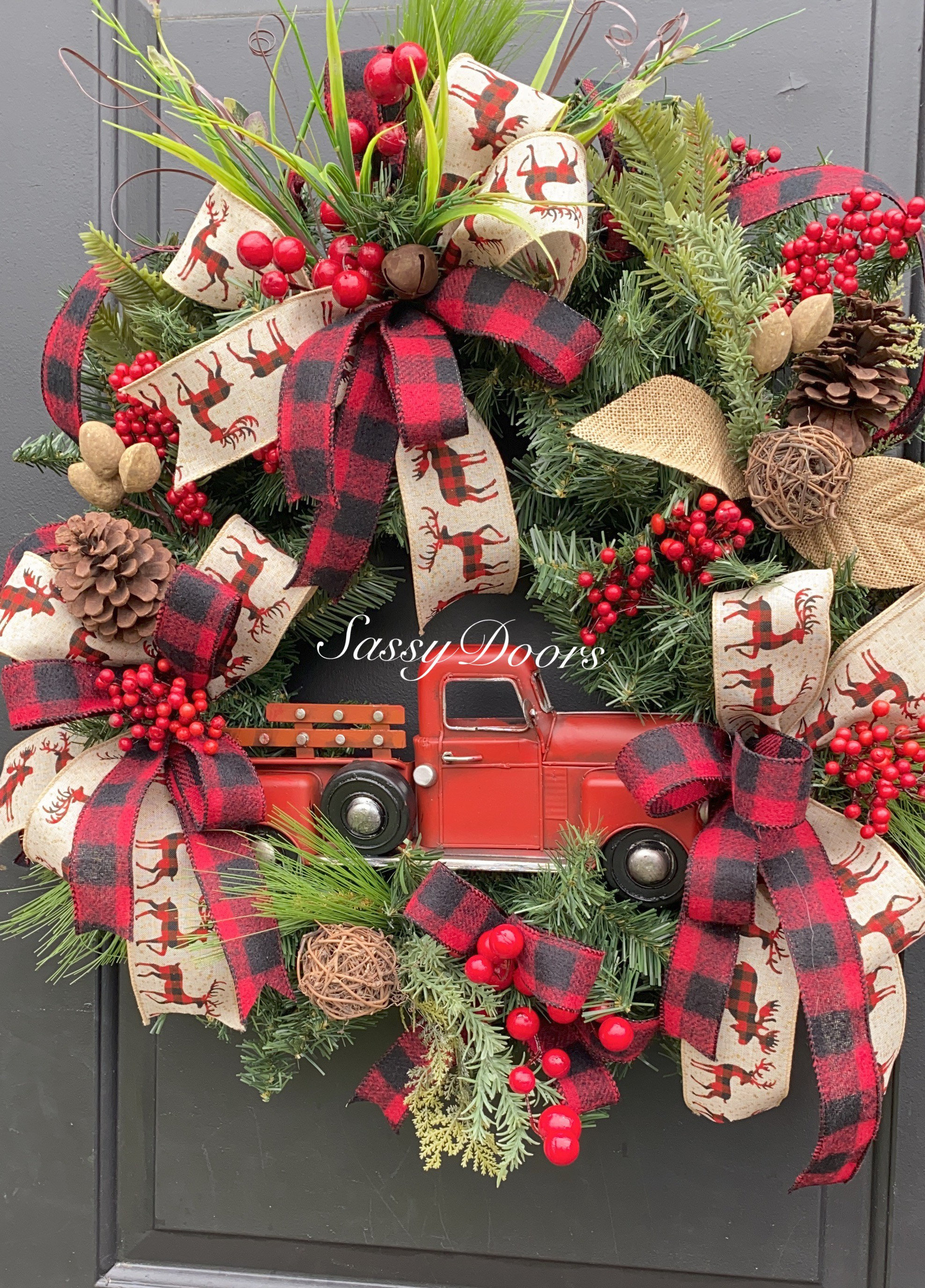 Red Truck Wreath, Rustic Christmas Wreath, Buffalo Plaid, Wreath
