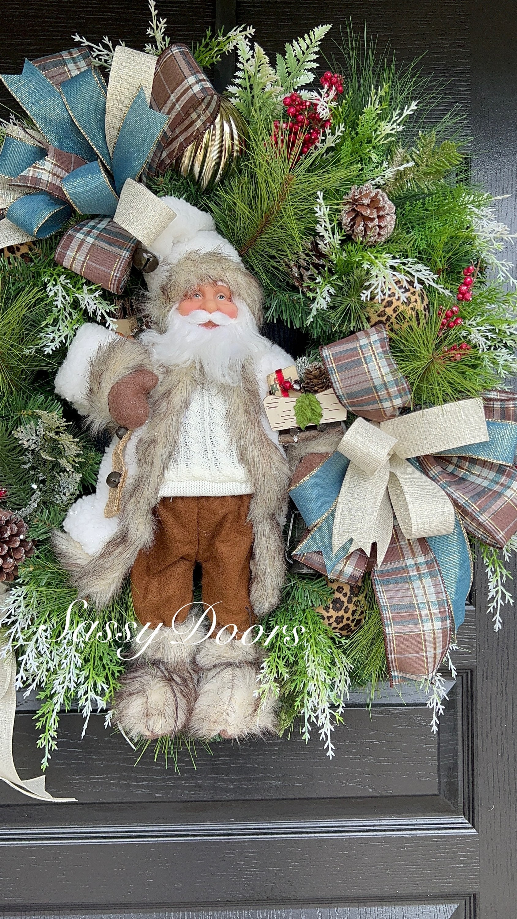 Christmas Wreath With Santa 