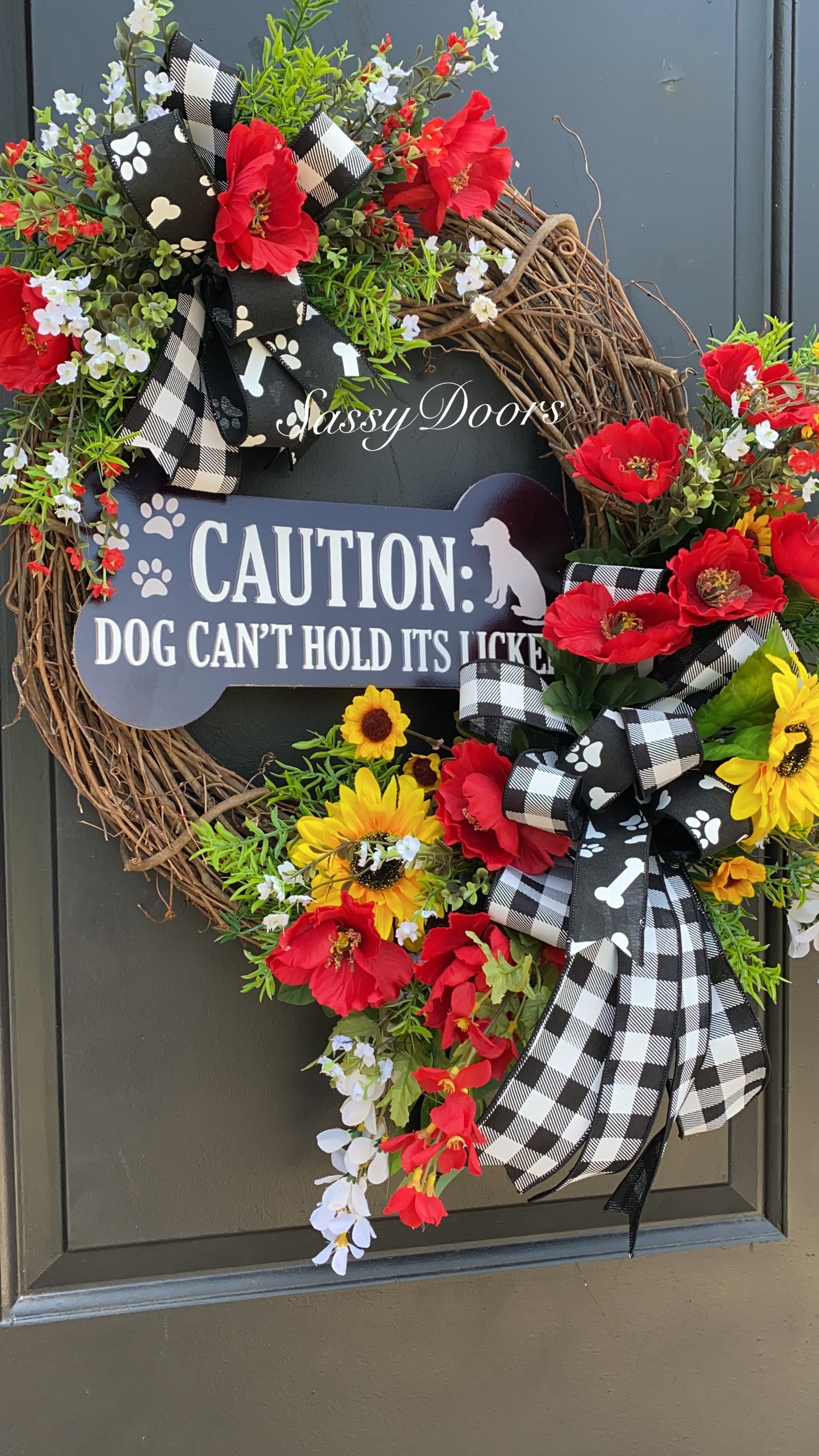 Dog Wreath, Paw Print Wreath, Animal Lovers Wreaths, Front Door Wreath