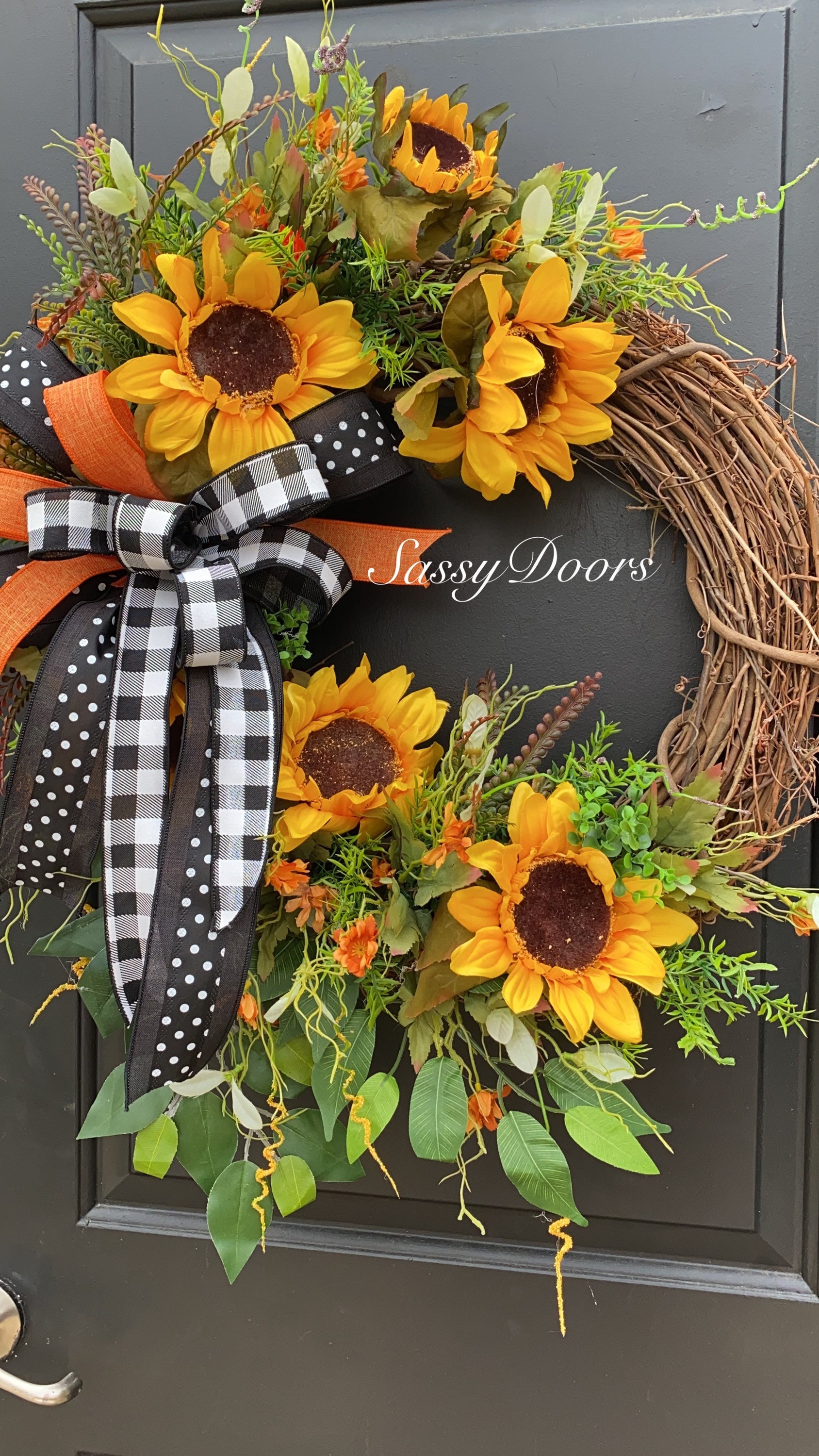 Sunflower Wreath, Housewarming Gift, Sunflowers Wreath, Sunflower Front Door Wreath, Sassy Doors