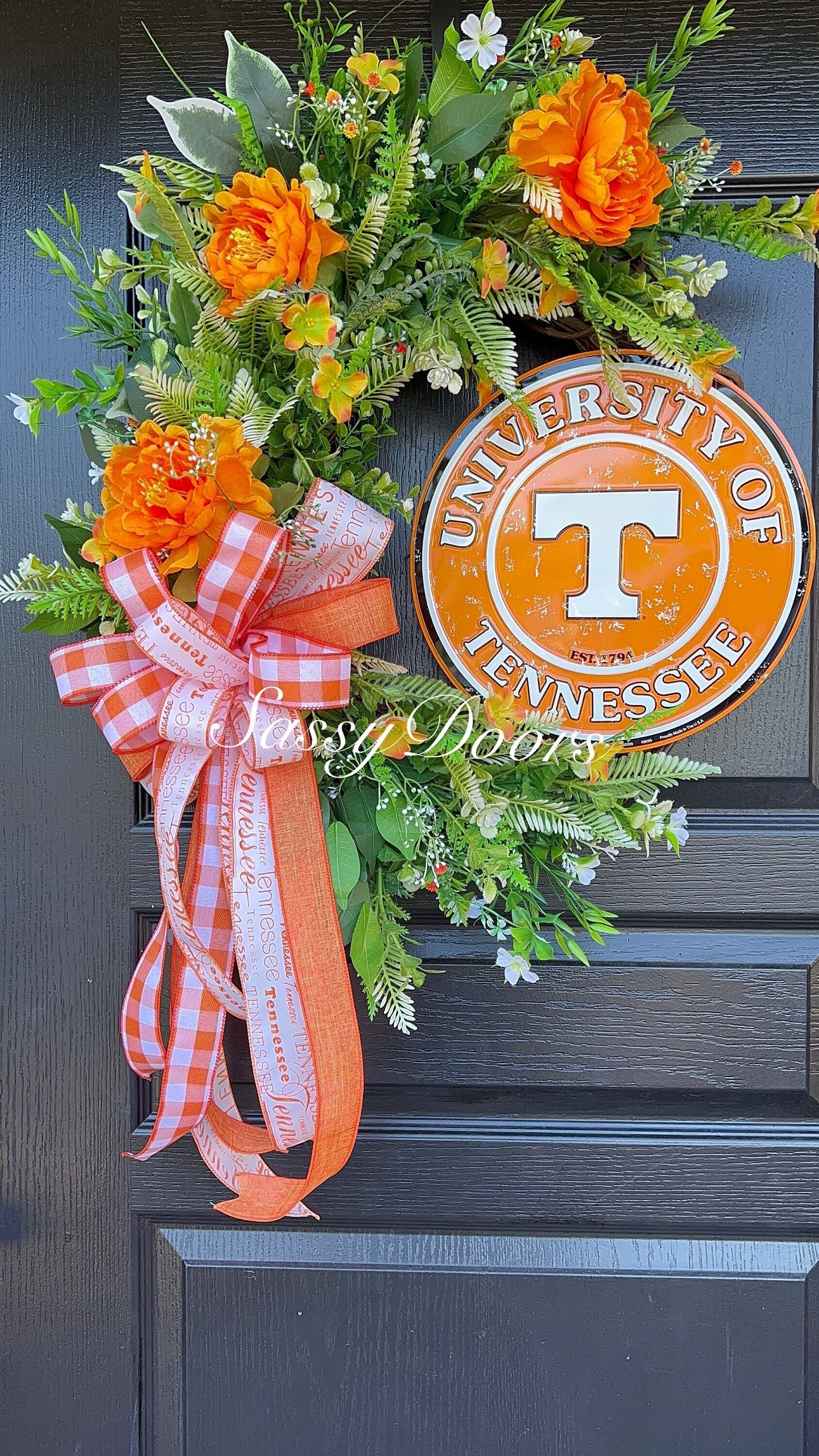Tennessee University, Tennessee Wreath, Tennessee College Wreath
