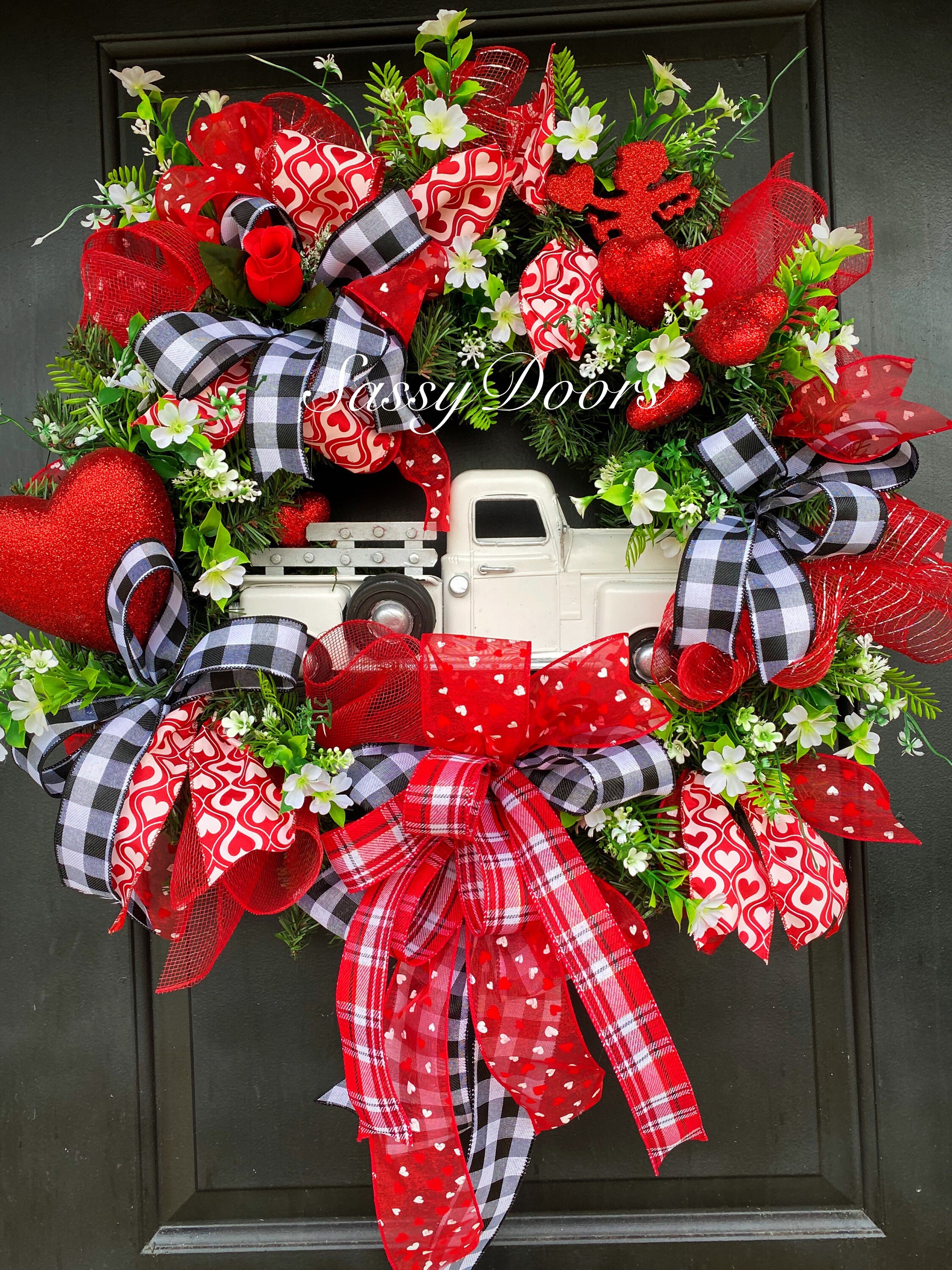 Valentines Wreath, Valentine Door Wreath, Red Heart Wreath, Wreath With