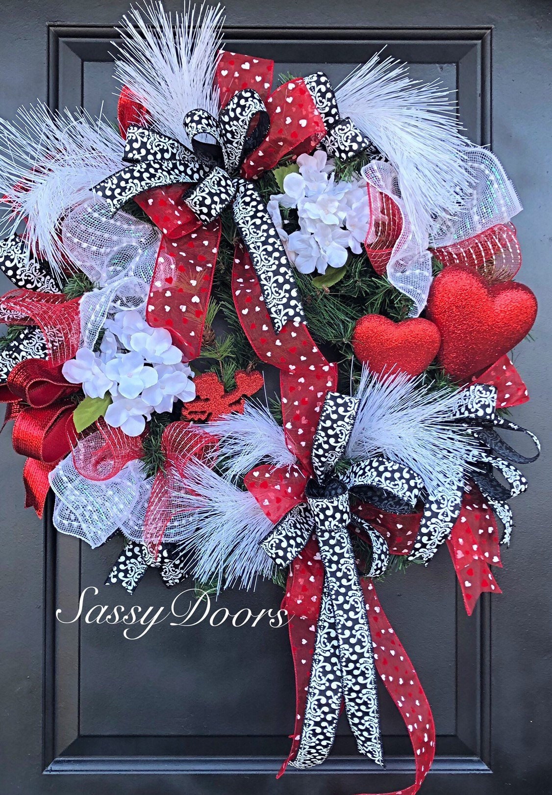 Valentines Wreath, Valentine Door Wreath, Red Heart Wreath, Wreath With