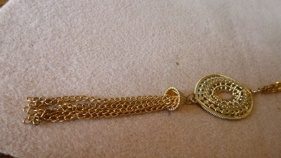 Vintage Gold Plate Oval Pendant With Tassels On G… - image 9
