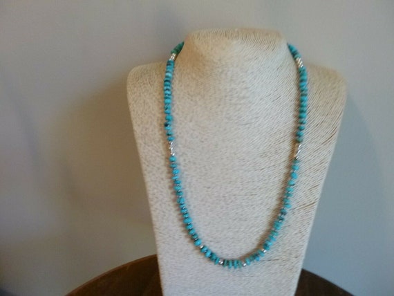 Exceptional Native American Navajo Turquoise Sterling Silver Buffalo Bracelet Exceptional Native American Navajo Turquoise Sterling Silver Buffalo Bracelet