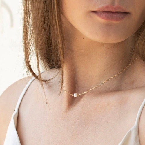 Pearl Necklace · Pearl Jewelry · Pearl Pendant · Pearl Choker · Necklace for Women · Bridesmaid Gift · Bridesmaid Necklace · Gifts for Mom