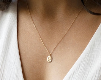 Jungfru Maria-halsband • Medaljonghalsband • Guldmynthalsband • Katolska smycken • Mirakulös medalj • Gåva till henne • Julklappar