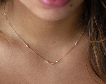 Collana di perle, collana di opale, gioielli di perle, collana da donna, regalo per damigella d'onore • Collana da damigella d'onore, regalo per lei, regalo per donne