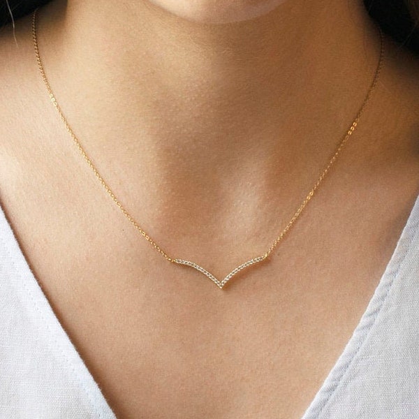 Collier diamant • Collier triangle • Collier chevron • Collier géométrique • Collier de demoiselle d'honneur • Collier superposé • Bijoux minimalistes