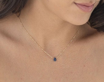 Collana di zaffiri • Collane per donne • Collana con pietra portafortuna • Collana in oro • Regali per lei • Regali di Natale • Regalo di laurea, regalo per la mamma