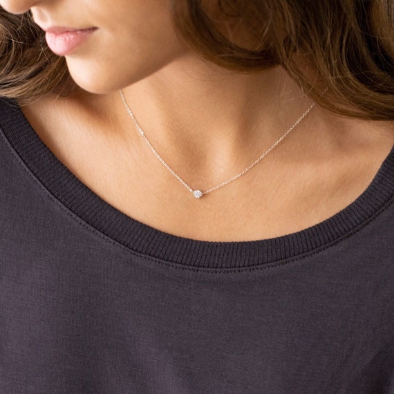 Best diamond hotsell pendant necklace