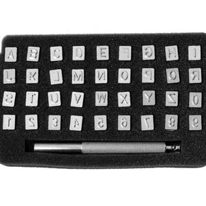 Juego de sellos de cuero con 36 letras y números