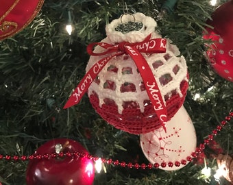 Christmas Ornament,Crochet Christmas Ornament, Christmas Ball with Flower,Crochet Christmas,Crochet Christmas Tree Decoration,Handmade Gift