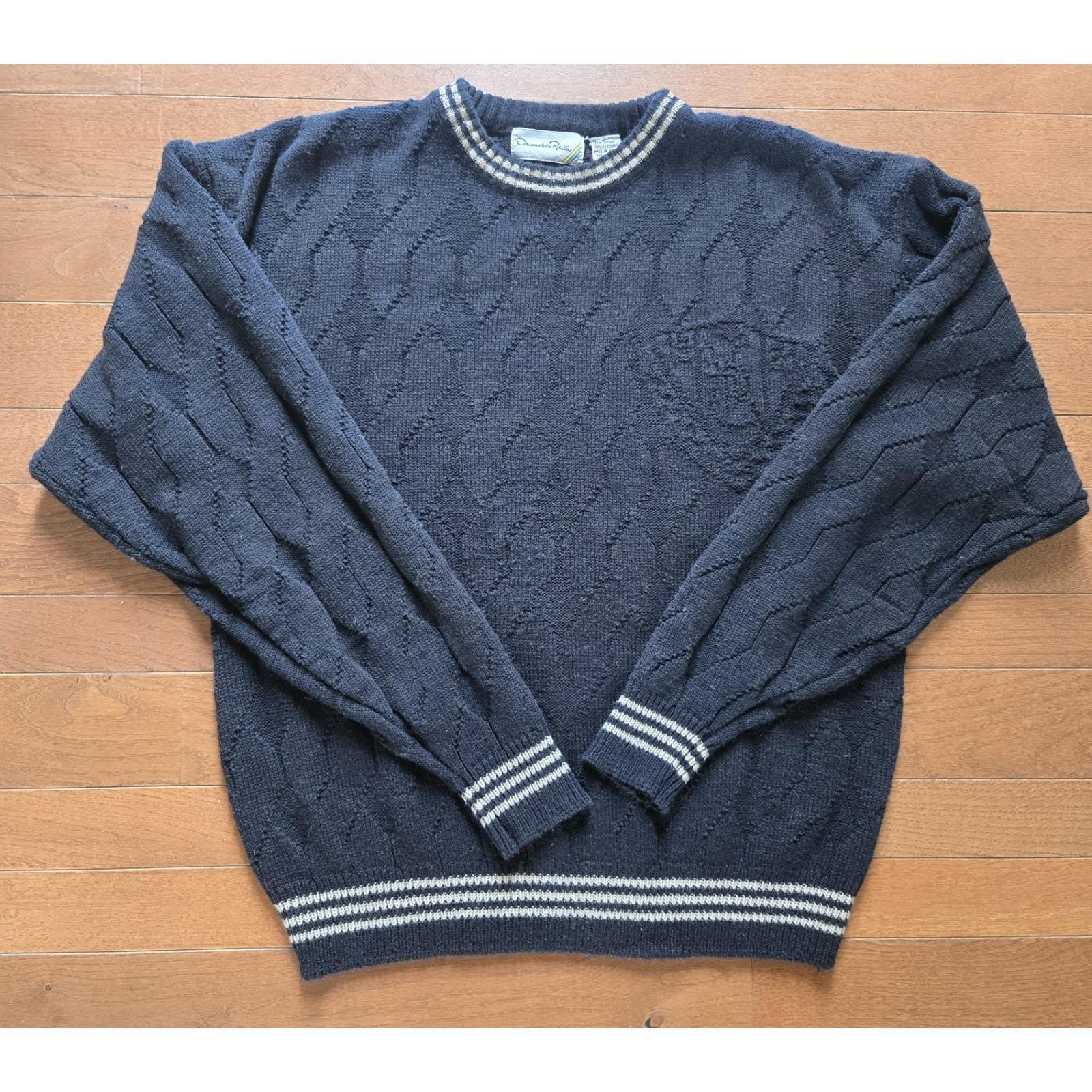 Oscar de la Renta, Vintage Oscar De La Renta Sweater Navy Acrylic Womens Knit Large 80s