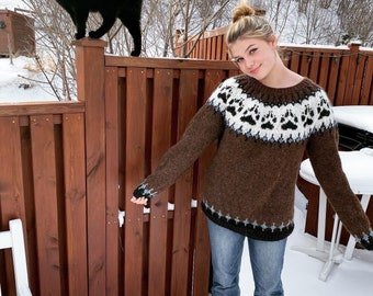 Icelandic sweater Unspun Icelandic wool Natural white and black Extra Soft Hand knitted Seamless Made to order