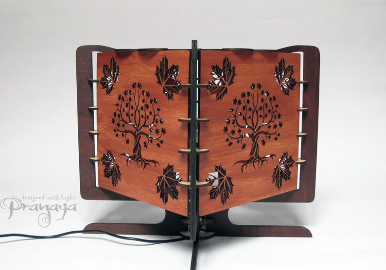 projects silhouette on the wall Decorative wood lasercut maple tree shadow lamp shadow art