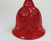 Fenton BELL MANDARIN RED Glass Bicentennial Bell 1776-1976. The Bell has Four President Profiles, Eagle is 6 3 4 quot Tall. Fenton Second.