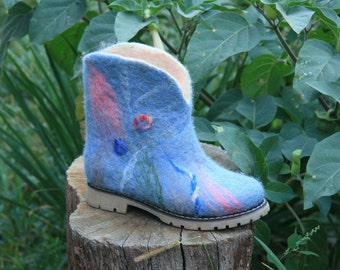 Women  shoes, felted wool slippers snowball / wine / burgundy / ruby / red / white / handmade / wool shoes/