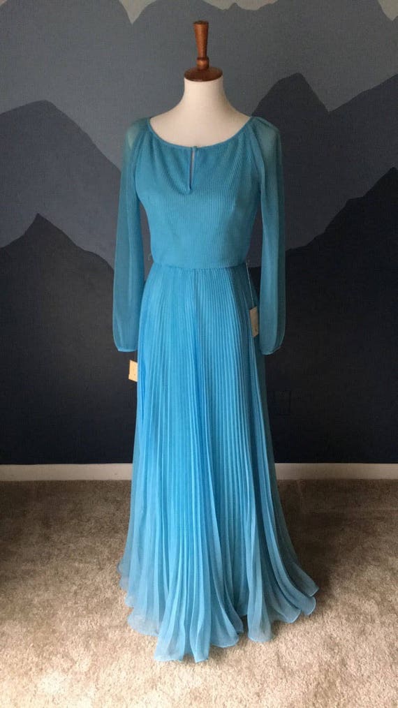 robin egg blue formal dresses