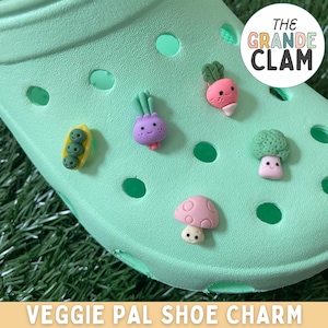 ONE Veggie Pal Shoe Charm // Cottage Core // Handmade // Unique // Forest // Nature // Organic // Vegan