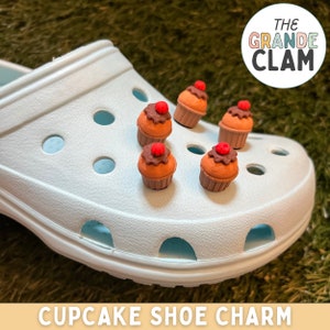 ONE Muffin Cupcake Shoe Charm // Handmade // Unique // Food // Yummy // Kawaii