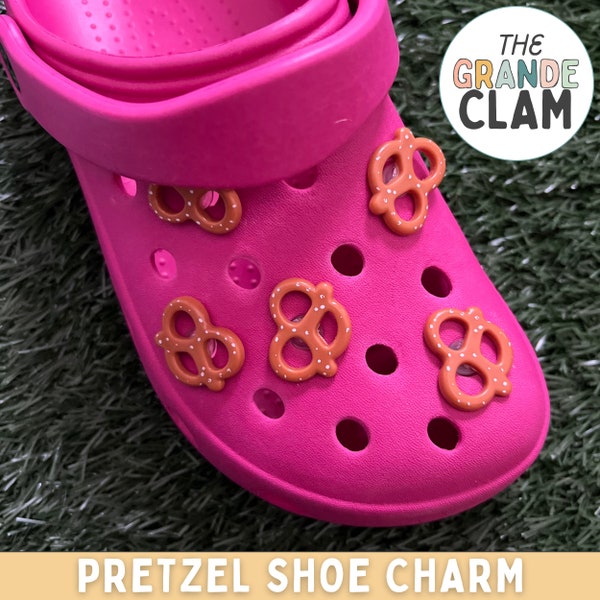 ONE Soft Pretzel Shoe Charm // Handmade // Yummy // Carnival