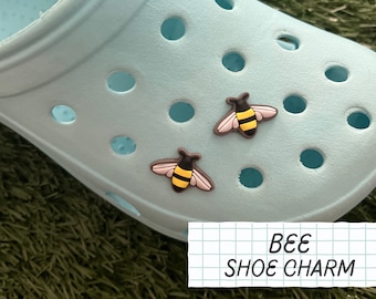 ONE Bumblebee Bee Shoe Charm // Handmade // Unique // Animal // Nature //