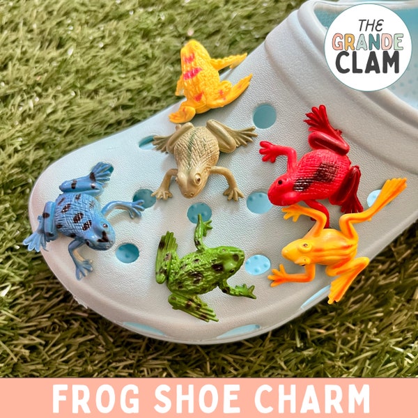 ONE Frog Shoe Charm // Handmade // Unique // Forest
