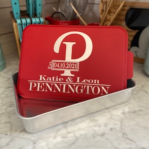 Custom Engraved Baking Pan with Lid, House warming gift, Mothers Day, Easter