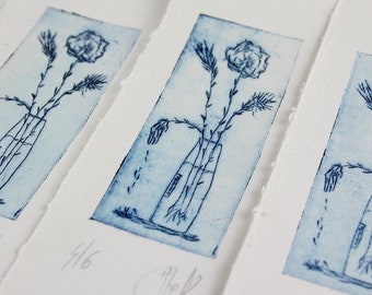 Print vase with flowers from tetrapak matrix