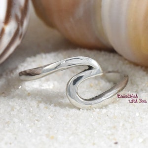 Sterling Silver Beach Jewelry Wave Ring, Wave Ring Womens, Surfers Oceans Nautical Ring, Waves Ring, Simple Plain Silver Wave Ring image 3