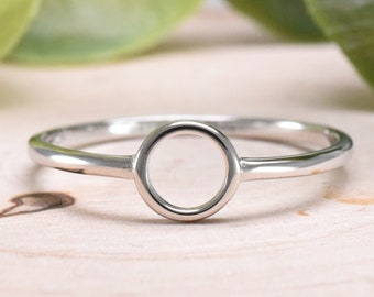 Open Circle Geometric Ring, Karma Ring, 8mm Round Circle Open Disk Ring, Womens Trendy Jewelry, Solid Sterling Silver Disk Karma Ring, Gift