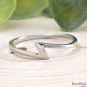 Thunderbolt Ring, Lightning Bolt Ring, Thunderbolt Lightning Bolt Sterling Silver Ring, Nature Inspired Ring, Unique Thunder Lightning Ring