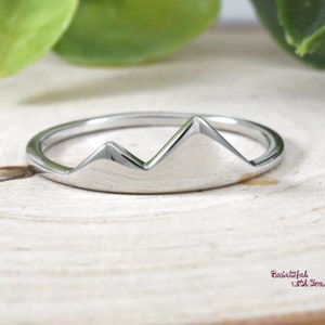 Unique High and Low Range Mountain Ring, Silver Mountain Ring, Womens Trendy Ring, Fashion Trendy Mountain Ring Silver, Everyday Jewelry