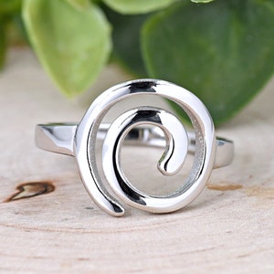 Sterling Silver Minimalist Round Spiral Ring, Spiral Swirl Statement Ring, Simple Plain Silver Fashion Ring
