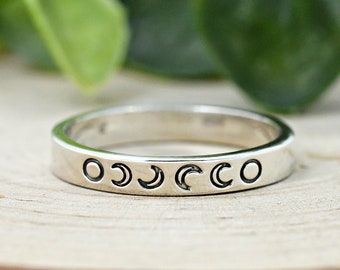 Moon Phases Engraved Pipe Cut Simple Ring, 3mm Sterling Silver Moon Ring, Unique Crescent Moon Full Moon Phases Ring, Lunar Phase Ring