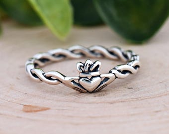 Rope Knot Traditional Irish Celtic Claddagh Ring Solid 925 Sterling Silver Twisted Celtic Knot Claddagh Promise Engagement Ring Girls Womens