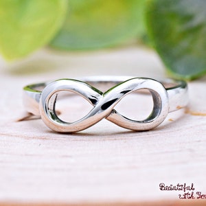 Minimalist Simple Sterling Silver Infinity Symbol Ring, Silver Infinity Ring, Promise Ring for Her, Anniversary Gift, Valentines Day Gift