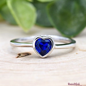 Sterling Silver Kids Girls Blue Sapphire Color Heart CZ Bezel Set Ring, September Birthstone CZ Colorful Ring, Children&#39;s Fashion Ring