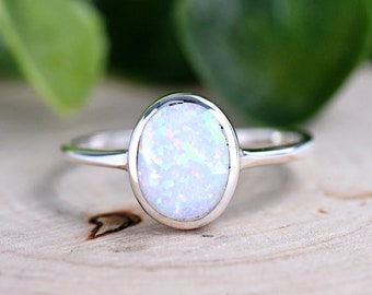 Anillo de bodas solitario con bisel de ópalo ovalado de 9 mm, anillo de ópalo de plata esterlina, anillo de ópalo minimalista, anillo de ópalo de plata para mujer, anillo de ópalo de regalo