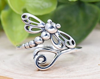 Dragonfly with Heart Ends Wraparound Ring, Insect Theme Dragonfly Silver Ring, Solid 925 Sterling Silver Womens Ring, Dainty Jewelry