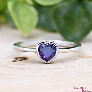 Sterling Silver Kids Girls Amethyst Heart CZ Bezel Set Ring, February Birthstone Purple CZ Colorful Ring, Children&#39;s Womens Fashion Ring