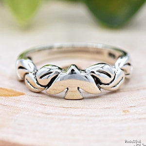 Dove Ring, Dove with Leaves Side Christians Symbol Ring, 925 Sterling Silver Dove Bird Ring, Christians Jewelry, Womens Promise Ring Silver