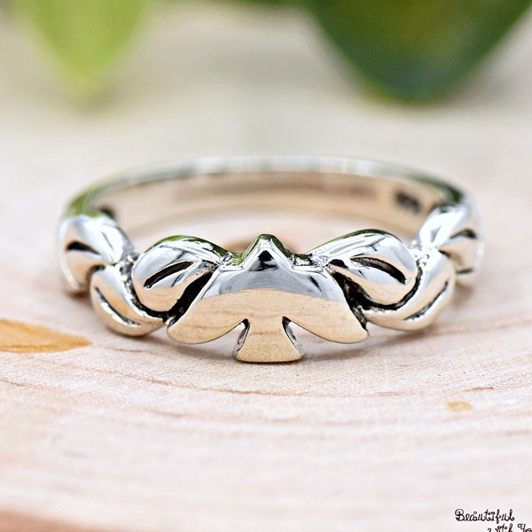 Dove Ring, Dove with Leaves Side Christians Symbol Ring, 925 Sterling Silver Dove Bird Ring, Christians Jewelry, Womens Promise Ring Silver