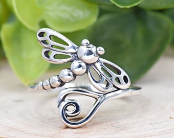 Dragonfly with Heart Ends Wraparound Ring, Insect Theme Dragonfly Silver Ring, Solid 925 Sterling Silver Womens Ring, Dainty Jewelry