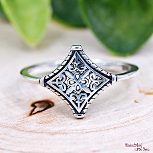 Bali Style Rhombus Filigree Ring, Vintage Bali Geometric Ring, Solid 925 Sterling Silver Oxidized Bali Ring, Ladies Women's Boho Ring