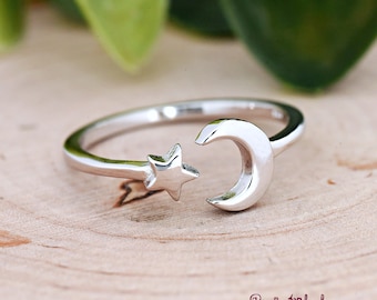 Sterling Silver Crescent Moon & Star Open Adjustable Ring, Lunar Moon Star Celestial Flexible Midi Thumb Ring Band, Minimalist Jewelry