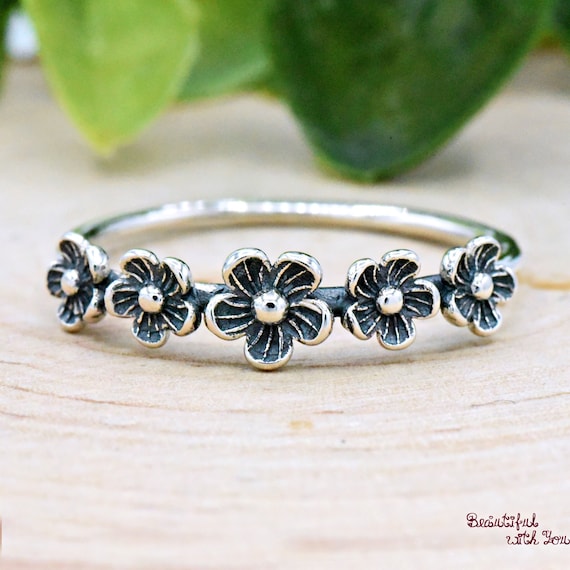 Five Petals Flowers Vintage Style Silver Ring, Solid 925 Sterling 