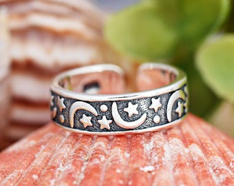 Celestial Moon Star Pattern Carved Sterling Silver Toe Ring | Vintage Style Adjustable Open Band | Dainty Summer Foot Jewelry