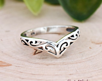 Solid 925 Sterling Silver Filigree Antique Vintage V Shape Ring, Wishbone Thumb Ring, Chevron Boho Delicate V Ring, Midi Ring